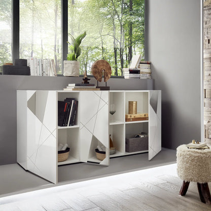 Madia 3 ante dal design elegante e specchi sagomati decorativi in colore bianco laccato lucido e ampio spazio contenitivo con 3 ripiani interni